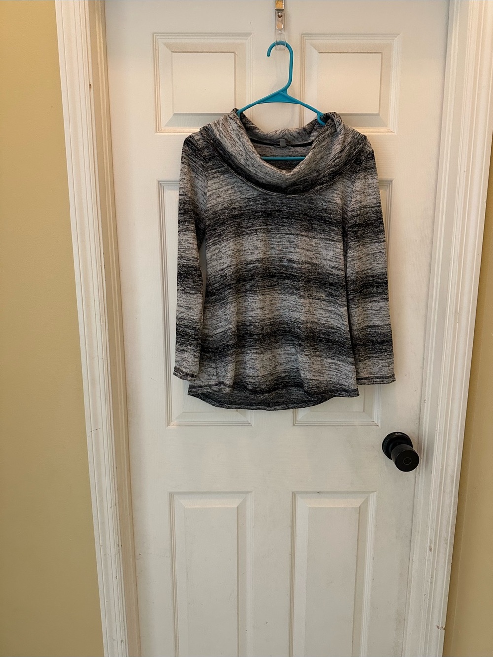Cowl Neck Stripe Knit Sweater - Gray